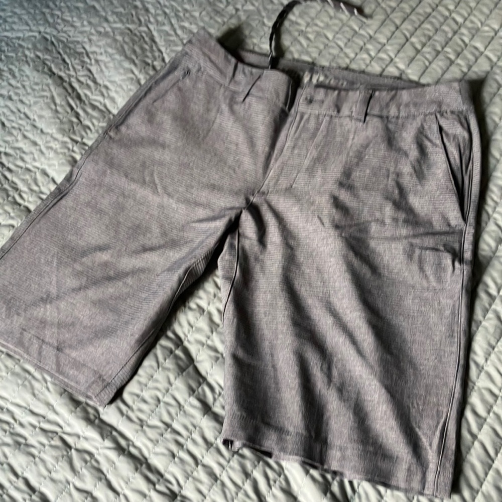 Men's Striped Gray Shorts